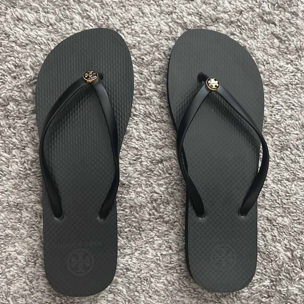 Tory Burch Flip Flop Sandal-Size 9.5-Black